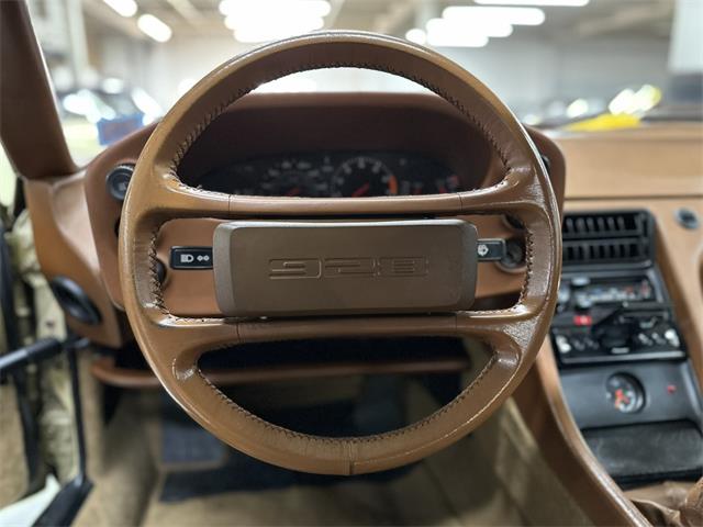 1982 Porsche 928 (CC-2084550) for sale in Huntington Station, New York