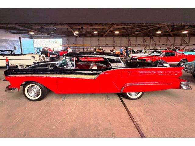 1957 Ford Fairlane 500 Skyliner (CC-2084581) for sale in Reno, Nevada
