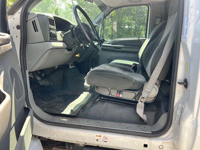 2004 Ford F750 (CC-2084615) for sale in Upton, Massachusetts