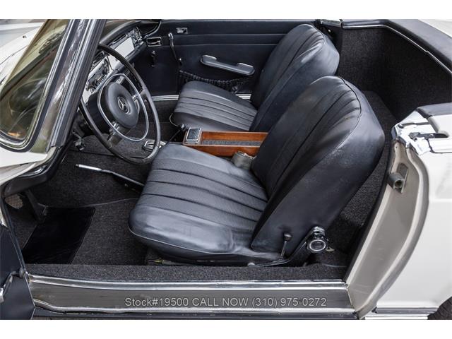 1968 Mercedes-Benz 250SL (CC-2084696) for sale in Beverly Hills, California