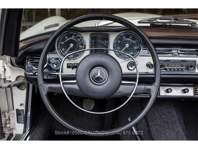 1968 Mercedes-Benz 250SL (CC-2084696) for sale in Beverly Hills, California