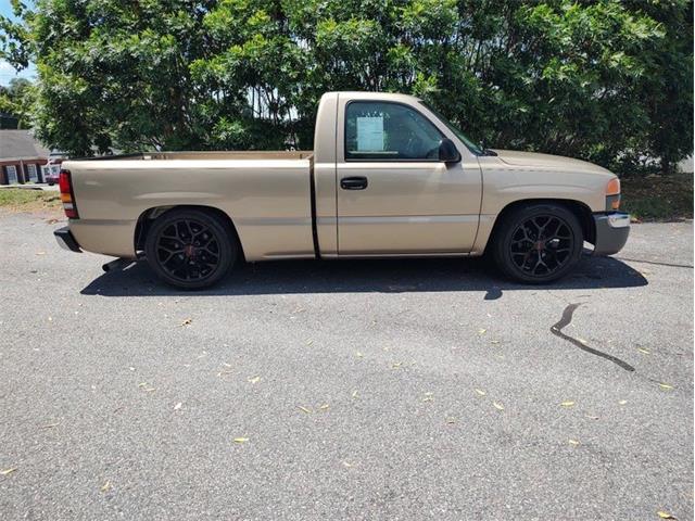 2004 GMC Sierra (CC-2084742) for sale in Greensboro, North Carolina
