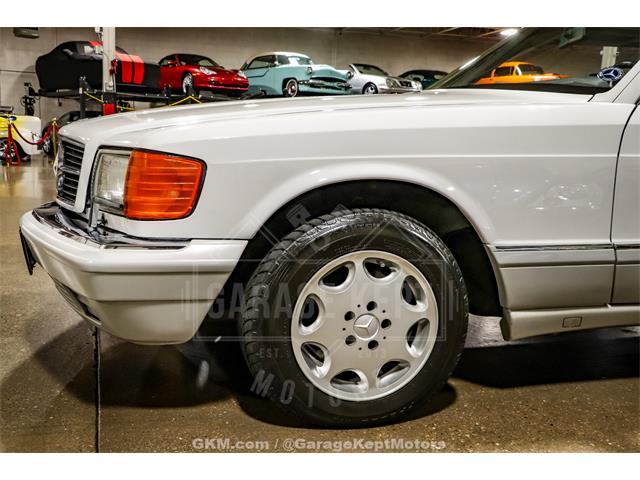 1991 Mercedes-Benz 560 (CC-2084761) for sale in Grand Rapids, Michigan