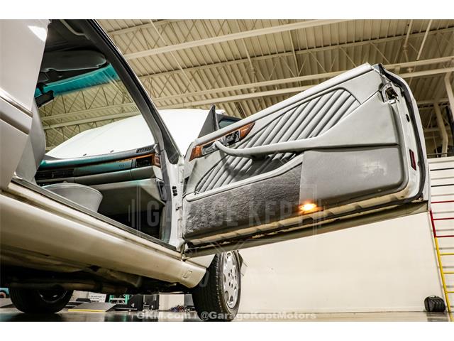 1991 Mercedes-Benz 560 (CC-2084761) for sale in Grand Rapids, Michigan