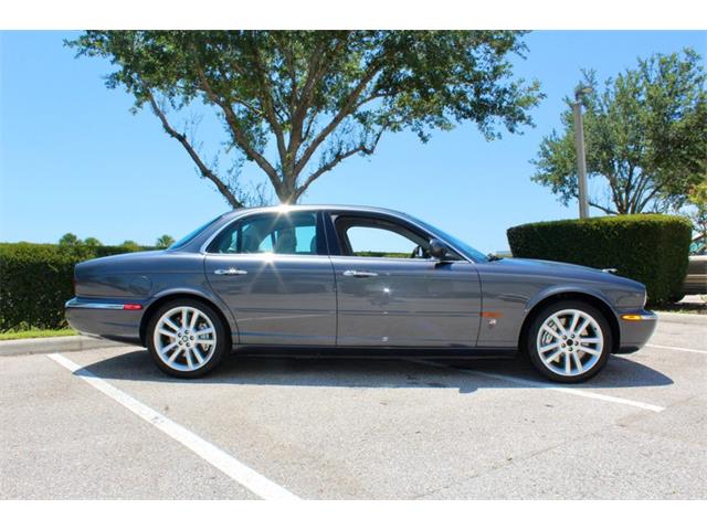 2004 Jaguar XJR (CC-2084802) for sale in Sarasota, Florida