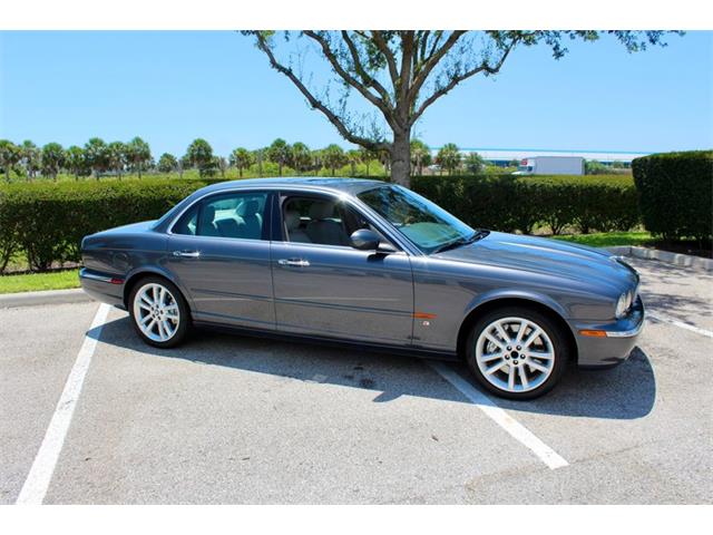 2004 Jaguar XJR (CC-2084802) for sale in Sarasota, Florida