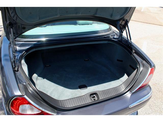 2004 Jaguar XJR (CC-2084802) for sale in Sarasota, Florida