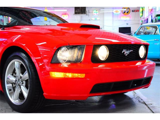 2006 Ford Mustang (CC-2084811) for sale in Wayne, Michigan