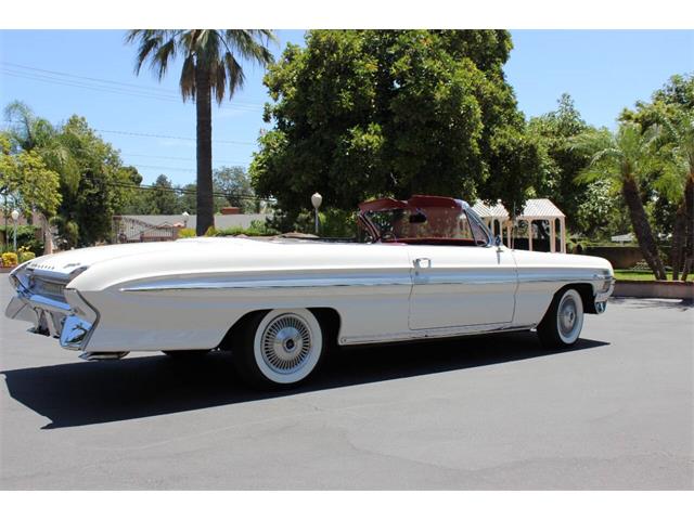 1961 Oldsmobile Starfire (CC-2084832) for sale in La Verne, California
