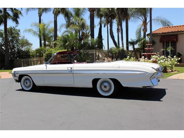1961 Oldsmobile Starfire (CC-2084832) for sale in La Verne, California