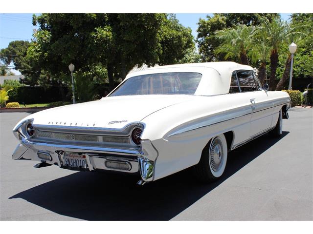 1961 Oldsmobile Starfire (CC-2084832) for sale in La Verne, California