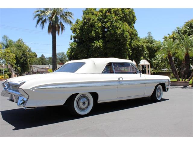 1961 Oldsmobile Starfire (CC-2084832) for sale in La Verne, California