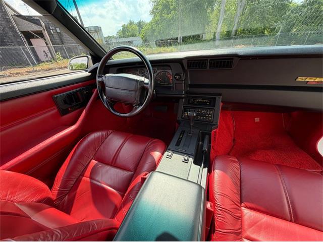 1992 Chevrolet Camaro Z28 (CC-2084852) for sale in Springfield, Massachusetts