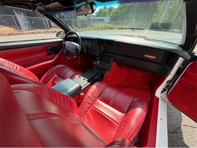 1992 Chevrolet Camaro Z28 (CC-2084852) for sale in Springfield, Massachusetts