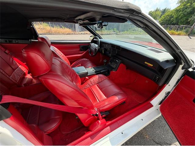 1992 Chevrolet Camaro Z28 (CC-2084852) for sale in Springfield, Massachusetts