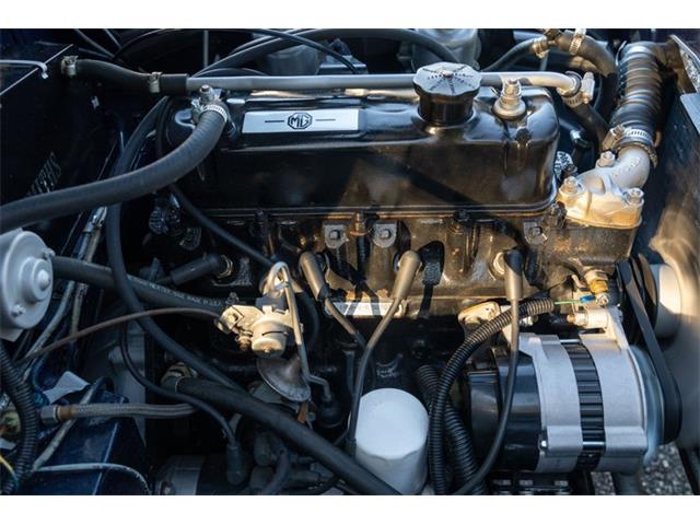 1973 MG MGB (CC-2084879) for sale in Hickory, North Carolina