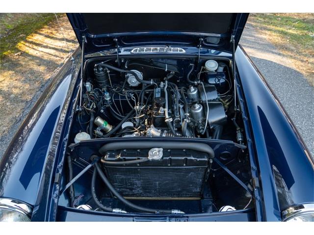 1973 MG MGB (CC-2084879) for sale in Hickory, North Carolina