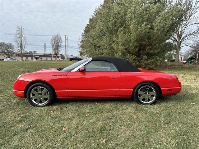 2002 Ford Thunderbird (CC-2084934) for sale in E PETERSBURG, Pennsylvania
