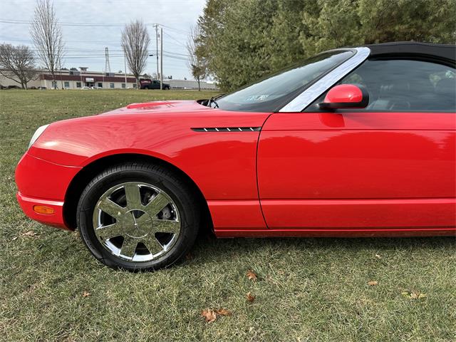 2002 Ford Thunderbird (CC-2084934) for sale in E PETERSBURG, Pennsylvania