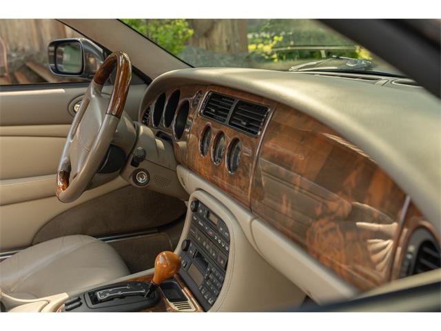 2001 Jaguar XK8 (CC-2084946) for sale in E Petersburg, Pa 