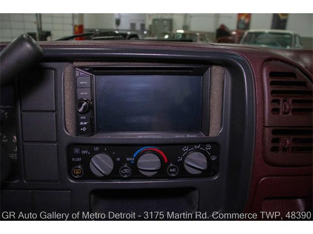 1998 Chevrolet Tahoe (CC-2084971) for sale in Kentwood, Michigan