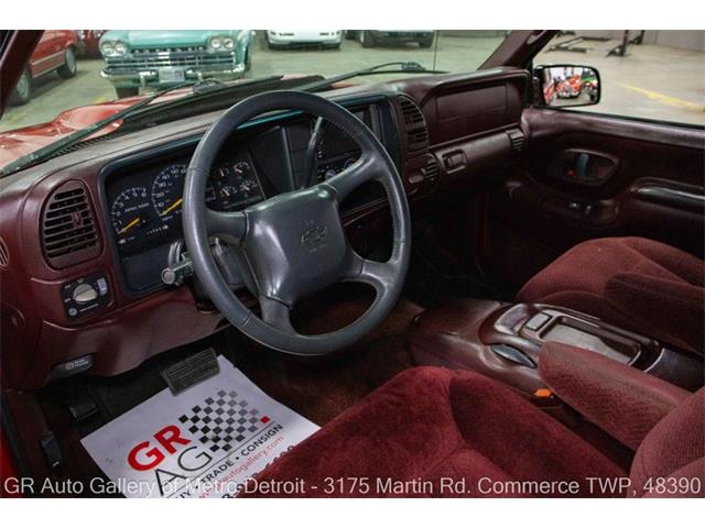 1998 Chevrolet Tahoe (CC-2084971) for sale in Kentwood, Michigan
