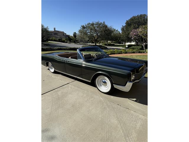 1966 Lincoln Continental Convertible (CC-2085159) for sale in Los Angeles, California