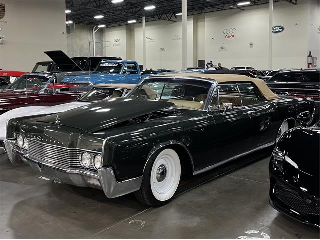 1966 Lincoln Continental Convertible (CC-2085159) for sale in Los Angeles, California