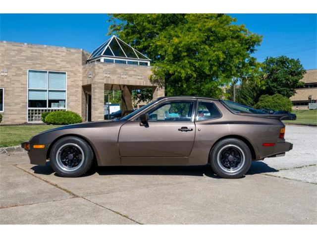 1983 Porsche 944 (CC-2085187) for sale in Solon, Ohio