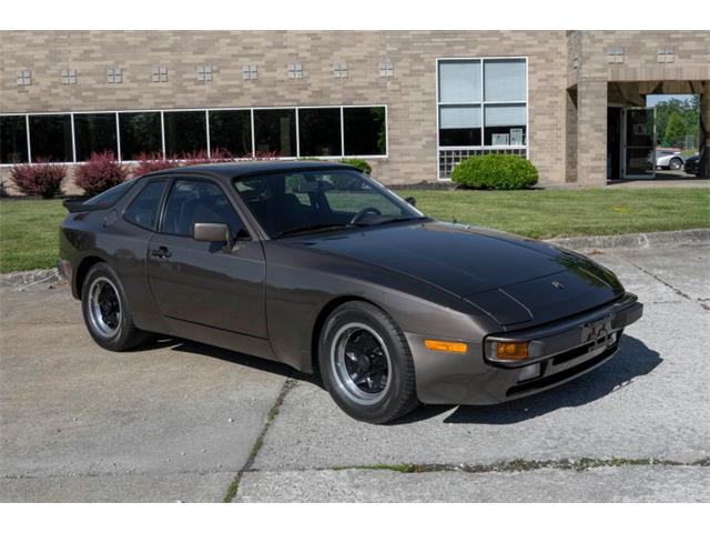 1983 Porsche 944 (CC-2085187) for sale in Solon, Ohio