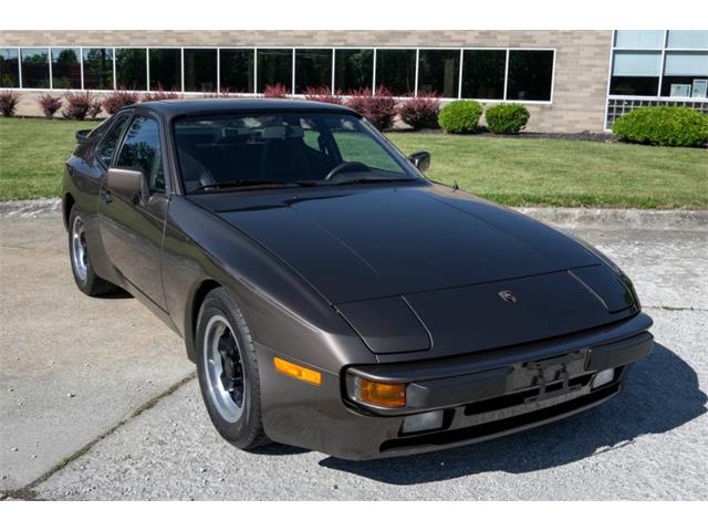 1983 Porsche 944 (CC-2085187) for sale in Solon, Ohio