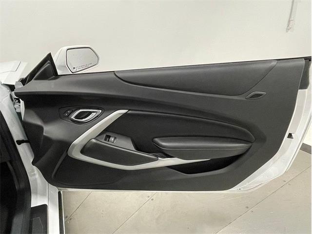 2019 Chevrolet Camaro (CC-2085409) for sale in Depew, New York
