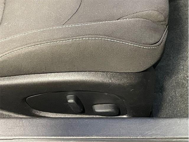 2019 Chevrolet Camaro (CC-2085409) for sale in Depew, New York