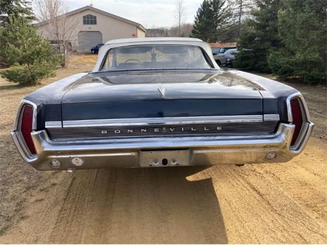 1964 Pontiac Bonneville (CC-2085418) for sale in Cadillac, Michigan