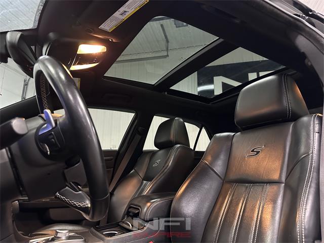 2016 Chrysler 300 (CC-2085440) for sale in North East, Pennsylvania