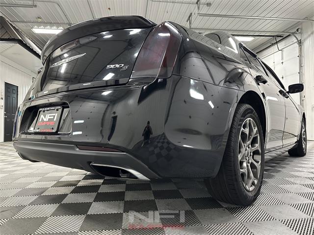 2016 Chrysler 300 (CC-2085440) for sale in North East, Pennsylvania