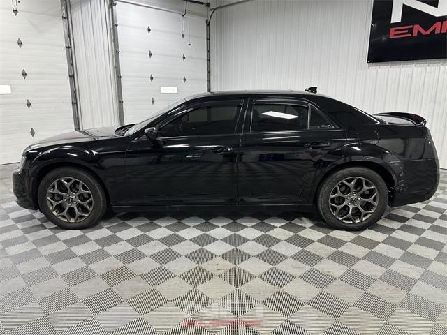 2016 Chrysler 300 (CC-2085440) for sale in North East, Pennsylvania