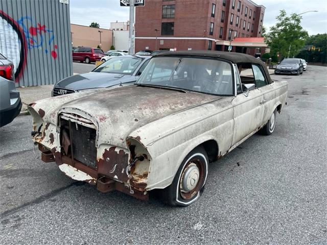1967 Mercedes-Benz 250SE (CC-2085457) for sale in Astoria, New York