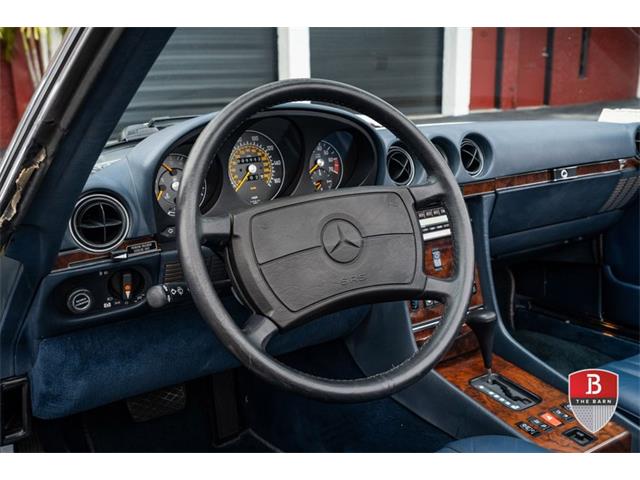 1988 Mercedes-Benz 560 (CC-2085505) for sale in Miami, Florida