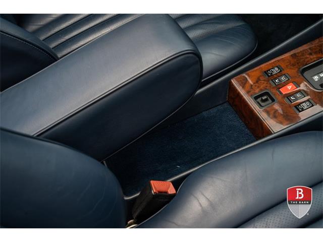 1988 Mercedes-Benz 560 (CC-2085505) for sale in Miami, Florida