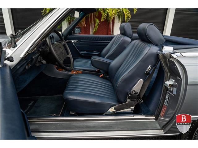 1988 Mercedes-Benz 560 (CC-2085505) for sale in Miami, Florida