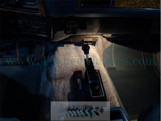 1990 GMC Suburban (CC-2085566) for sale in Holland , Michigan
