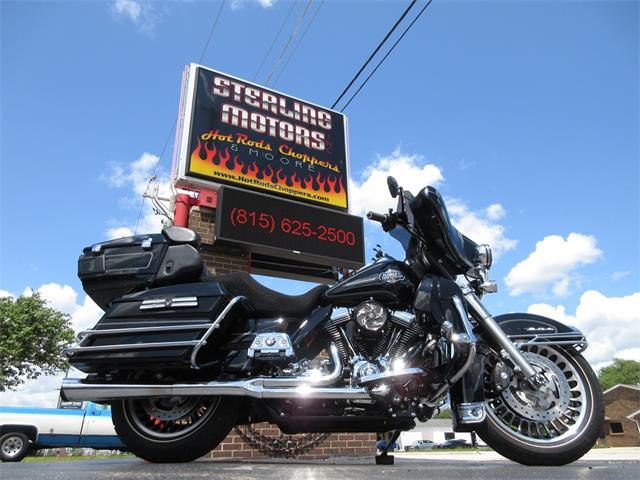 2010 Harley-Davidson FLHTCU (CC-2085576) for sale in Sterling, Illinois