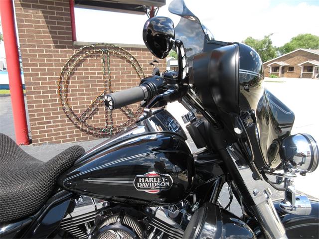 2010 Harley-Davidson FLHTCU (CC-2085576) for sale in Sterling, Illinois