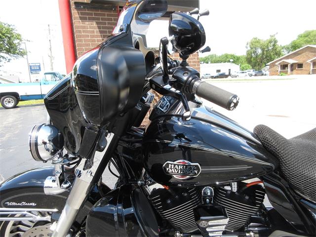 2010 Harley-Davidson FLHTCU (CC-2085576) for sale in Sterling, Illinois