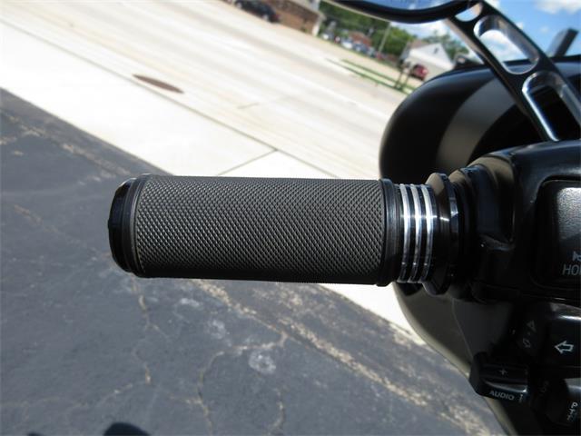 2010 Harley-Davidson FLHTCU (CC-2085576) for sale in Sterling, Illinois