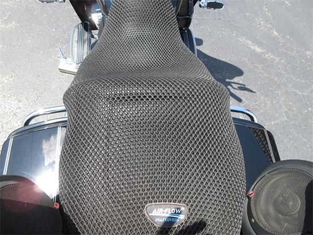 2010 Harley-Davidson FLHTCU (CC-2085576) for sale in Sterling, Illinois