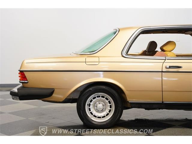 1983 Mercedes-Benz 300CD (CC-2085613) for sale in Concord, North Carolina