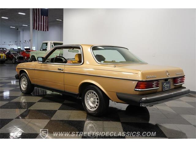 1983 Mercedes-Benz 300CD (CC-2085613) for sale in Concord, North Carolina