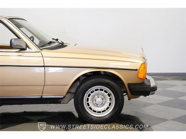 1983 Mercedes-Benz 300CD (CC-2085613) for sale in Concord, North Carolina